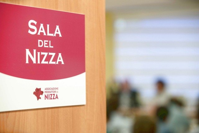 Il Manifesto del Nizza: l'iniziativa per promuovere il territorio 